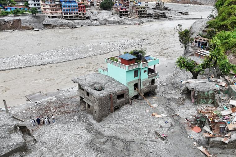 Nepal suma 1.252 muertos por la avalancha pero solo 95 cuerpos han sido devueltos a familiares
