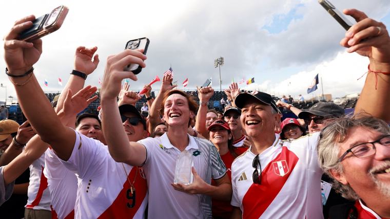 “No sé si estoy mal acostumbrado”: Ignacio Buse y su divertida confesión sobre la presencia de los hinchas peruanos