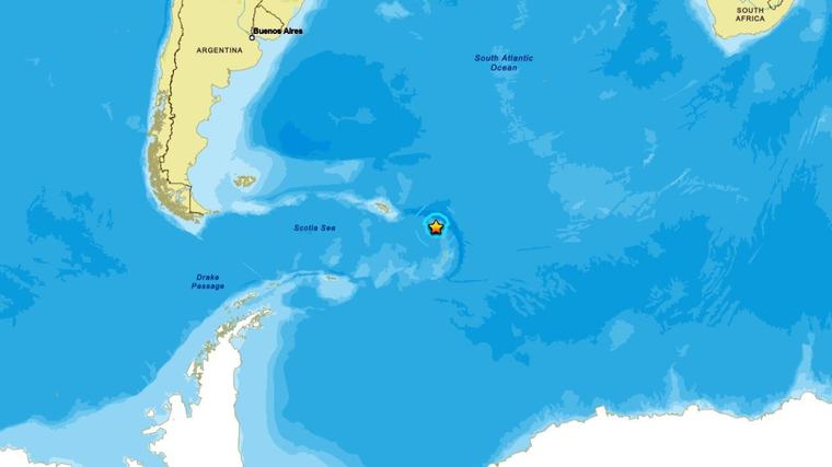 Un fuerte sismo de magnitud 6.2 sacudió el sur del océano Atlántico