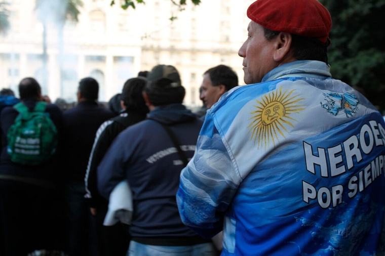 Veteranos de Malvinas, entre el apoyo a las medidas de Milei y denuncias de “hipocresía”