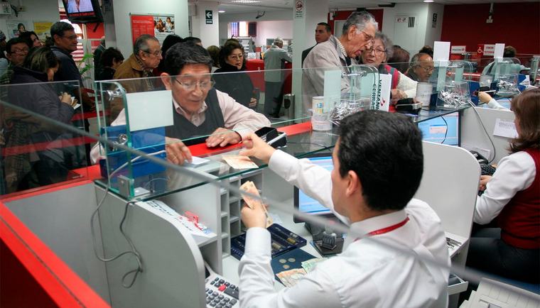 MEF ampliaría hasta el 2027 la exoneración de impuestos a los intereses de cuentas de ahorro