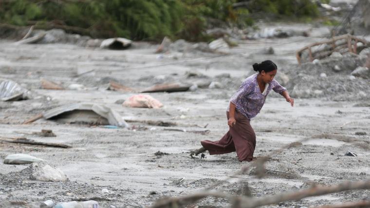 La riada de Nepal puede "registrarse en otras zonas del mundo con glaciares", según investigador