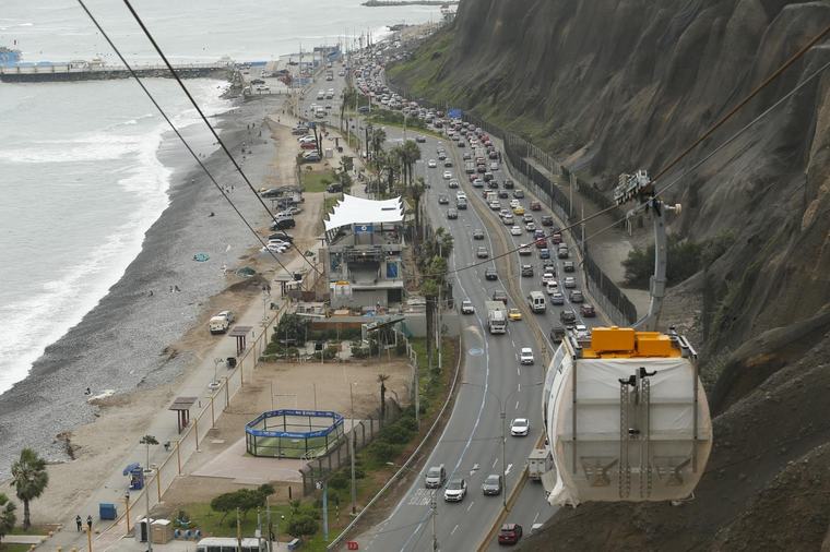 El teleférico de Miraflores ya está listo: así es viajar a 60 metros sobre la Costa Verde
