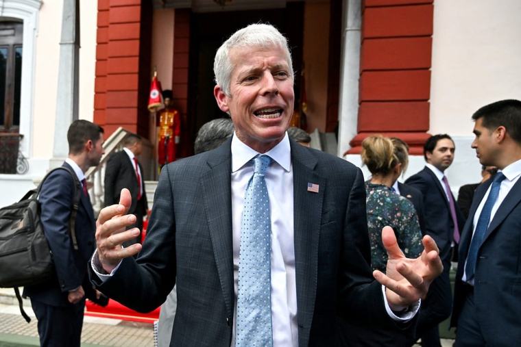 Wright dice que Venezuela duplicará producción petrolera y que avanza a “velocidad Trump”