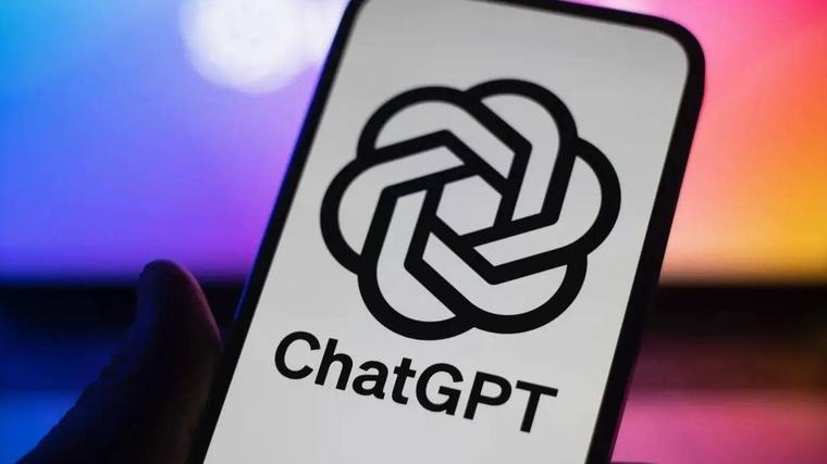 Usuarios reportan caída simultánea de ChatGPT, Gemini, Claude y Grok a nivel mundial