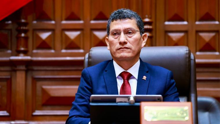 Harvey Colchado cuestiona gestión de Óscar Arriola como comandante de la PNP: “Es malísima”