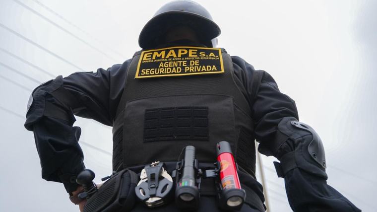 Alcalde de Lima presentó a la Guardia Metropolitana de EMAPE: funciones y claves sobre el uso de armas