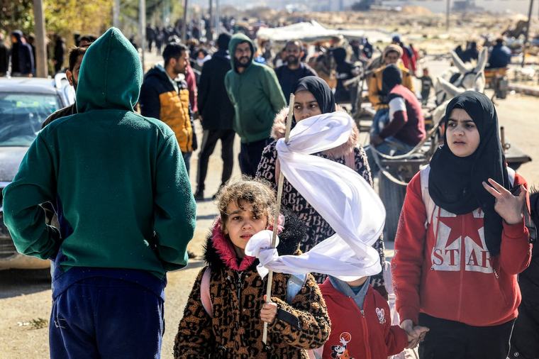 Un ministro israelí presenta un plan para vaciar Gaza de sus habitantes y enviarlos al extranjero