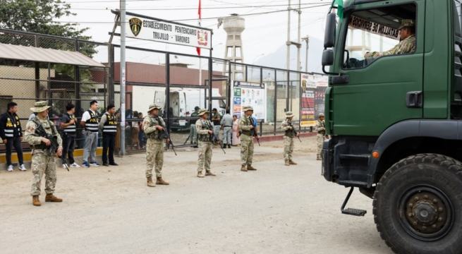 Gobierno despliega a las Fuerzas Armadas en penales declarados en emergencia