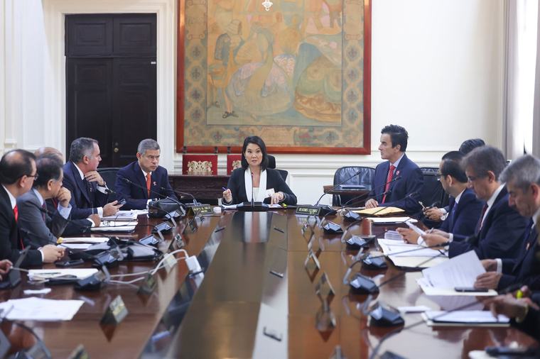 Gabinete se reúne en Consejo de Ministros desde las 6 p.m. en Palacio de Gobierno
