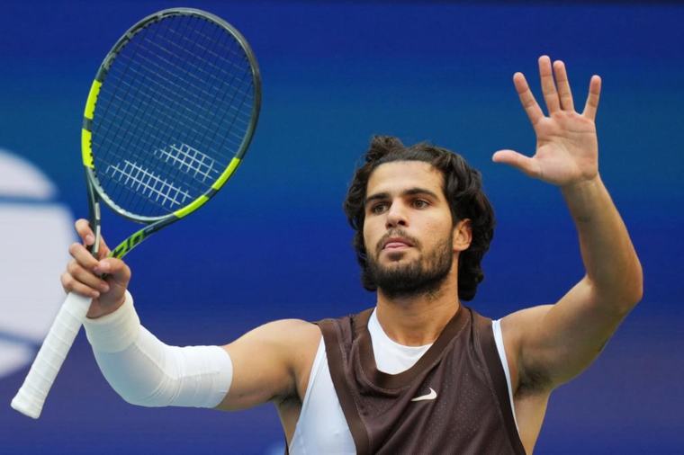 “Creo que vi mi pezón demasiado últimamente”: Alcaraz bromea sobre su cambio de ‘look’ en el US Open