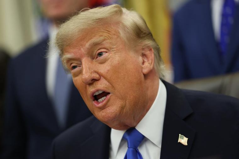 Trump se alegra de que el príncipe Harry y Meghan hayan dejado EE.UU.