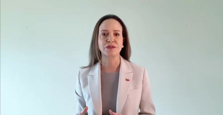 Venezuela “necesita mucho más que dinero”, dice María Corina Machado tras acuerdo petrolero con EE.UU.