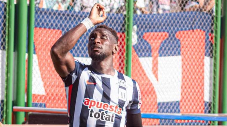 ¡Apareció el goleador! Eryc Castillo anotó el 1-1 de Alianza Lima ante Juan Pablo II [VIDEO]