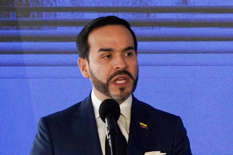 Colombia: De la Espriella afirma que la paz se construye “con la fuerza de las armas y las leyes”