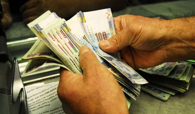 Consejo Nacional del Trabajo acuerda aumento del sueldo mínimo a S/1.300